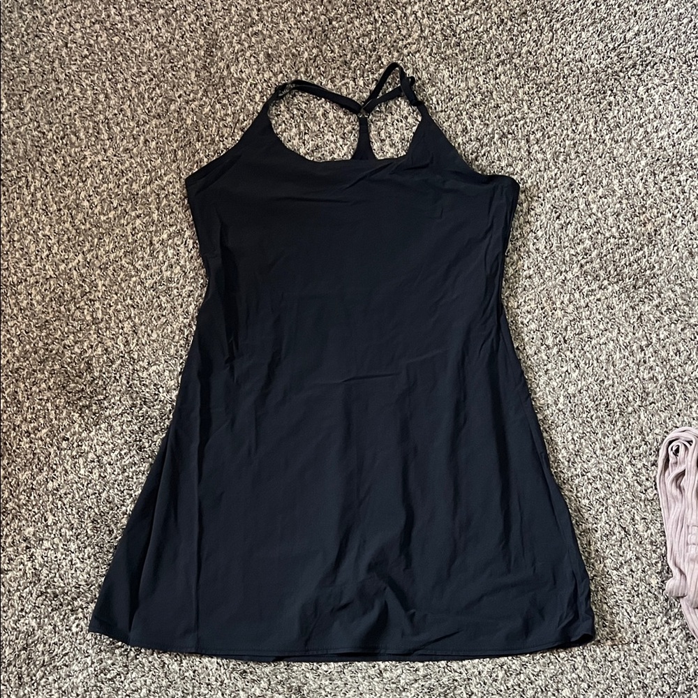 Outdoor Voices The Exercise Dress. Black
